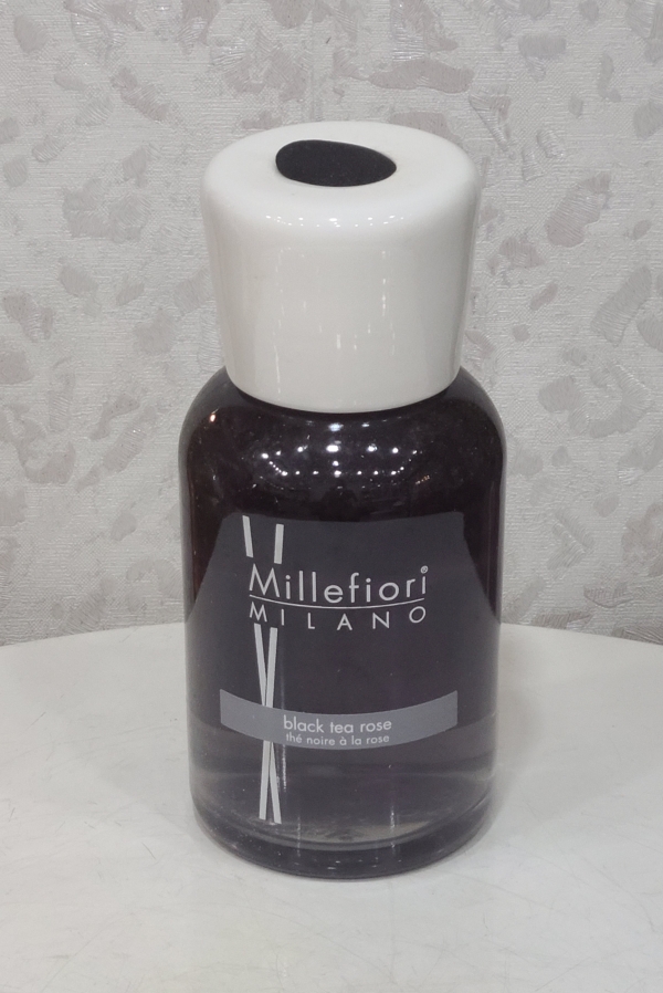 Black Tea Rose Diffuser - Image 3