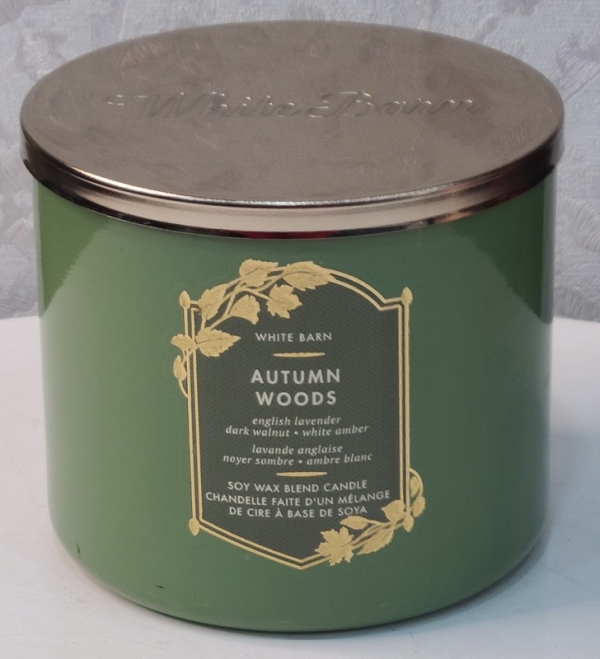 White Barn Autumn Woods Candle