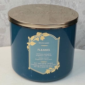 White Barn Flannel Candle
