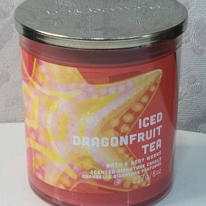 Bath & Body Works Iced Dragon Fruit Tea Candle