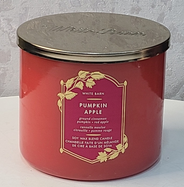 White Barn Pumpkin Apple Candle