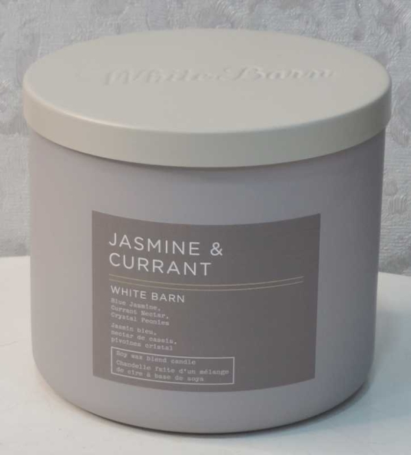 White Barn Jasmine & Currant Candle