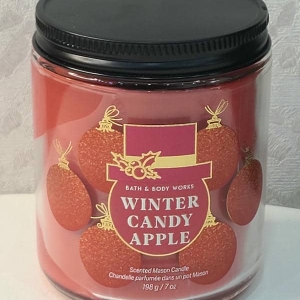 Bath & Body Works Winter Candy Apple Candle